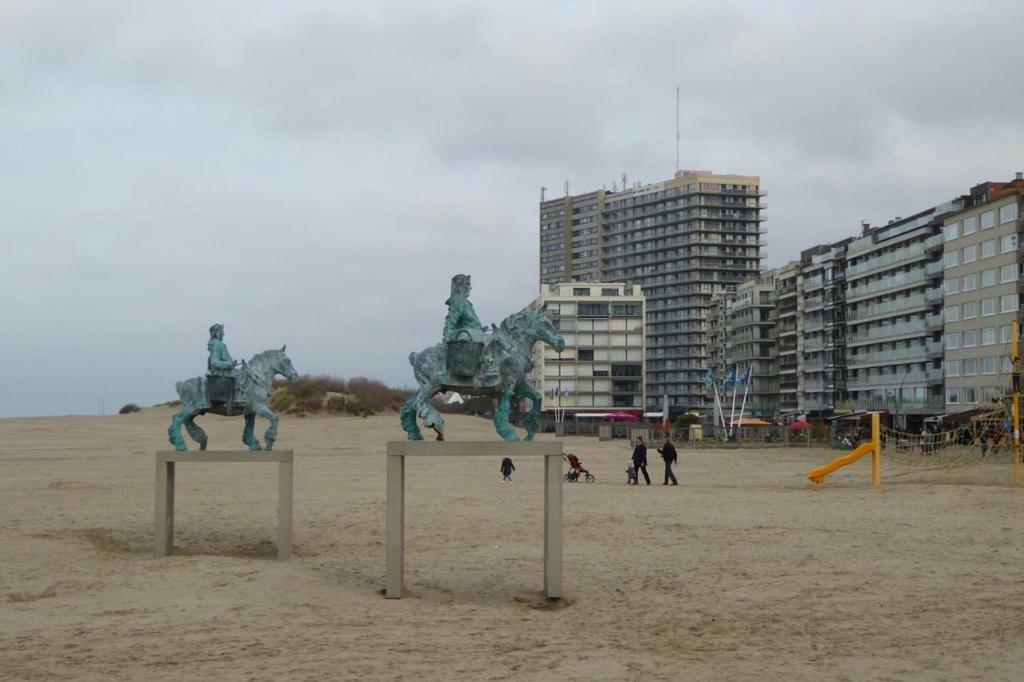 Shamrock Oostduinkerke Apartamento Exterior foto